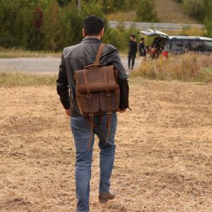Parsons Roll Top Vintage Oiled Cowhide Backpack - Image 6