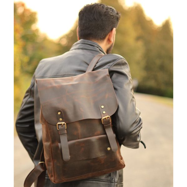 Cortez's Vintage Oiled Cowhide Backpack - Image 4