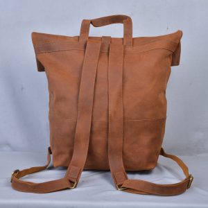 Wiggins Roll Top Vintage Style backpack - Image 4