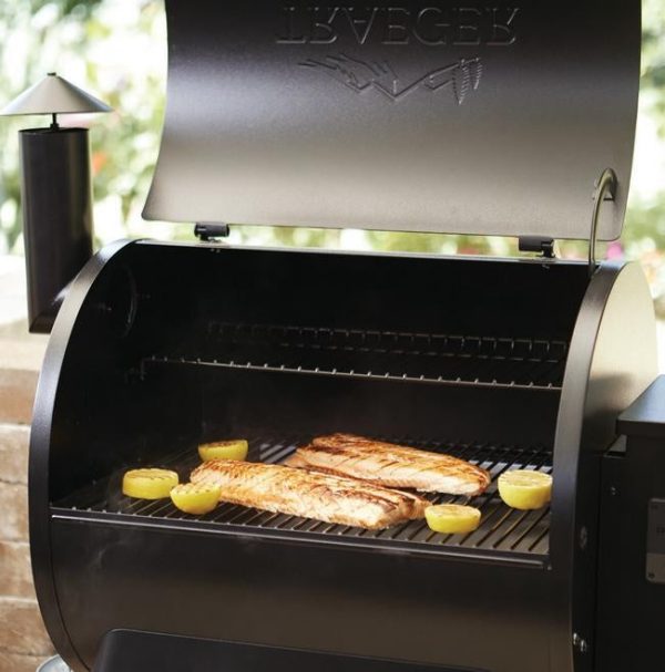 Traeger Pro 575 Black WiFi-Enabled Pellet Grill - Image 17