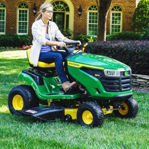 John Deere  S100 17.5-HP Side By Side Hydrostatic 42-in Riding Lawn Mower Mulching Capable - Image 10