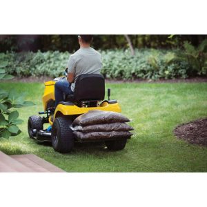 The Cub Cadet® Enduro Series XT1 LT42E 42-in. 56V MAX* Riding Lawn Mower - Image 3