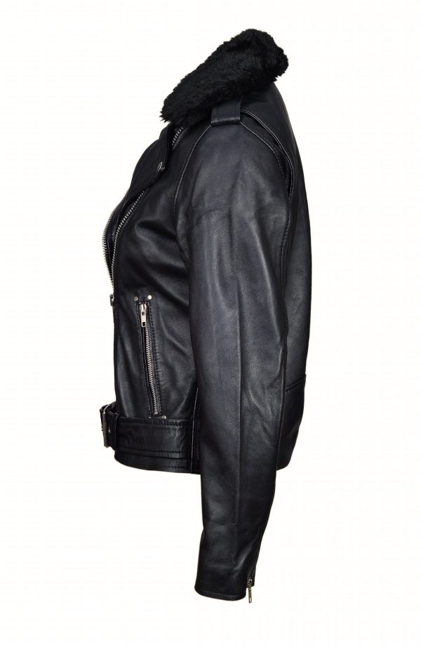 Eira’s Biker Style Leather Jacket With Fur Collar - Image 4