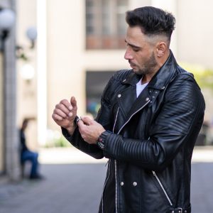 Micheals Biker style leather jacket with Snap buttons closure - Image 4