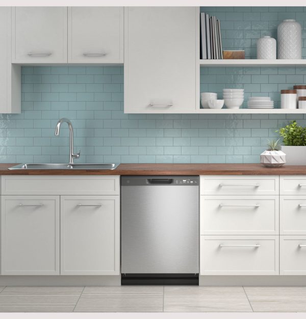 GE 24" Front Control Dishwasher with Steam Sanitize and 4 Wash Cycles - 55 dBa - Stainless Steel - Image 5