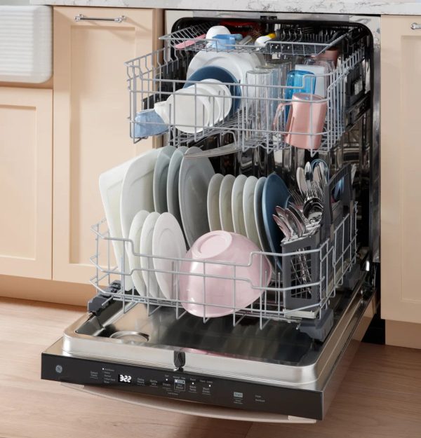 GE 24" Top Control Dishwasher with 3rd Rack and DryBoost - 45 dBA - Stainless Steel - Image 5