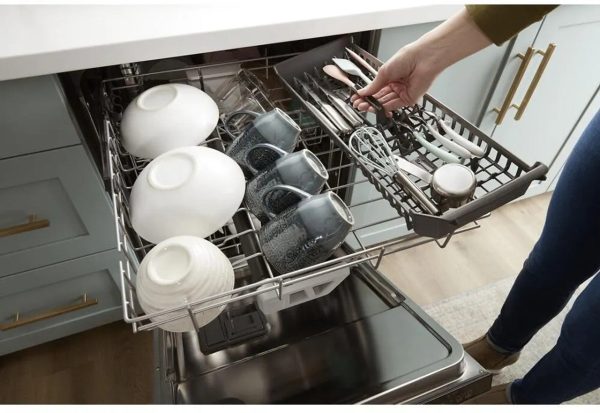 Whirlpool 24" Top Control Dishwasher with QuickWash and 3rd Rack - 47 dBA - Fingerprint Resistant Stainless Steel - Image 5