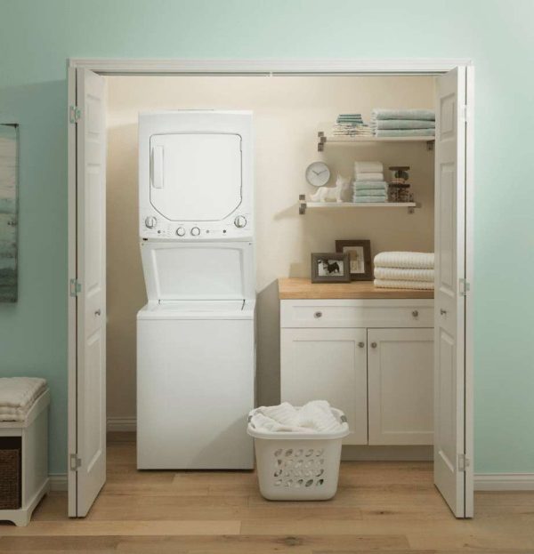 GE 24" Stacked Laundry Center with 2.3 cu. ft. Washer and 4.4 cu. ft. Electric Dryer - White - Image 4